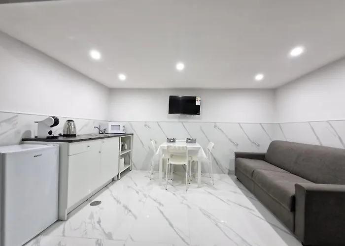 House Angiolina ナポリ