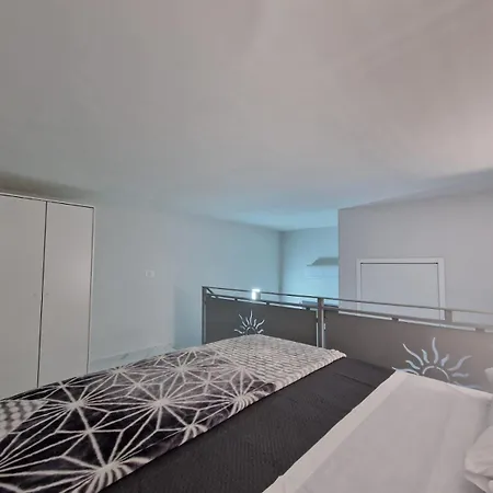 Bed & Breakfast House Angiolina 4*